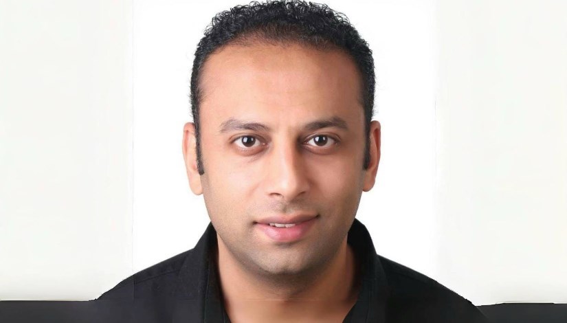 الكاتب الصحفي أمين صالح