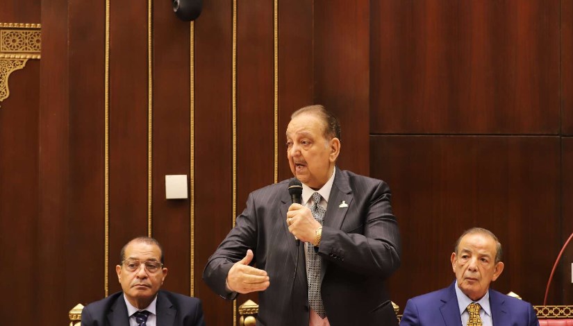 الدكتور نبيل دعبس 