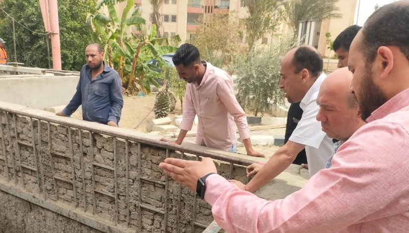 خلال العمل على تجديد محطة الصرف بمدينة بدر