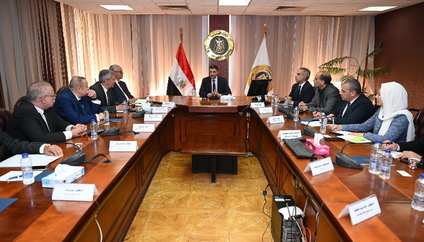 لقاء وزير الصناعة بأعضاء غرفة صناعة الأدوية  