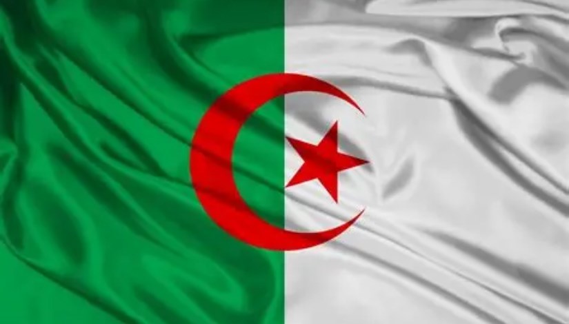 علم دولة الجزائر
