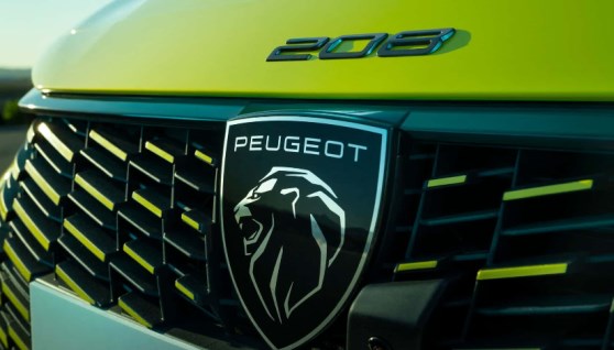 سيارة بيجو Peugeot 