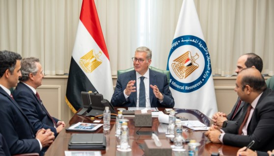خلال اجتماع وزير البترول 