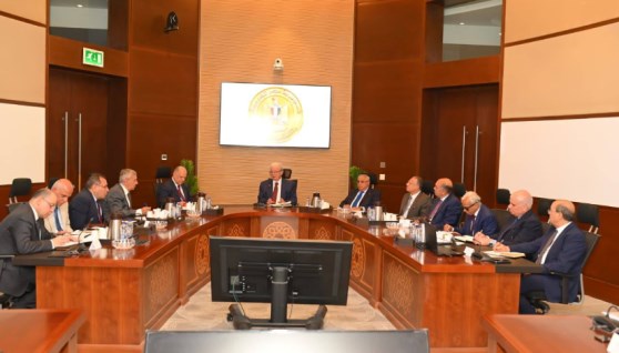 خلال اجتماع نائب رئيس مجلس الوزراء 
