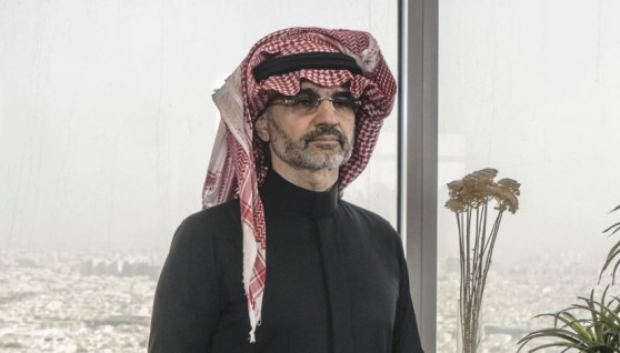 الوليد بن طلال رجل الأعمال 