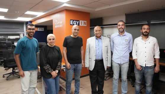  اللواء نصر سالم خلال زيارته لـ«إيجي إن»