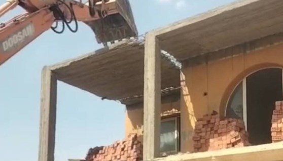 جانب من حملات إزالة المخالفات