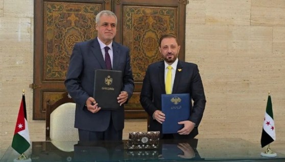 توقيع اتفاقية النقل الجوى 