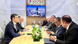 وزير البترول خلال مباحثاته مع شركة سوكار الأذربيجانية 