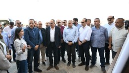 جانب من زيارة رئيس الوزراء