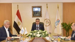 خلال اجتماع وزير التموين 
