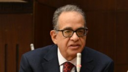  النائب طارق عبد العزيز رئيس الهيئة البرلمانية لحزب الوفد بمجلس الشيوخ