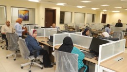 الموظفون