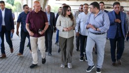 وزيرة الإسكان خلال الجولة الميدانية
