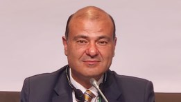 الدكتور خالد حنفي