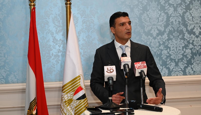 وزير الصناعة