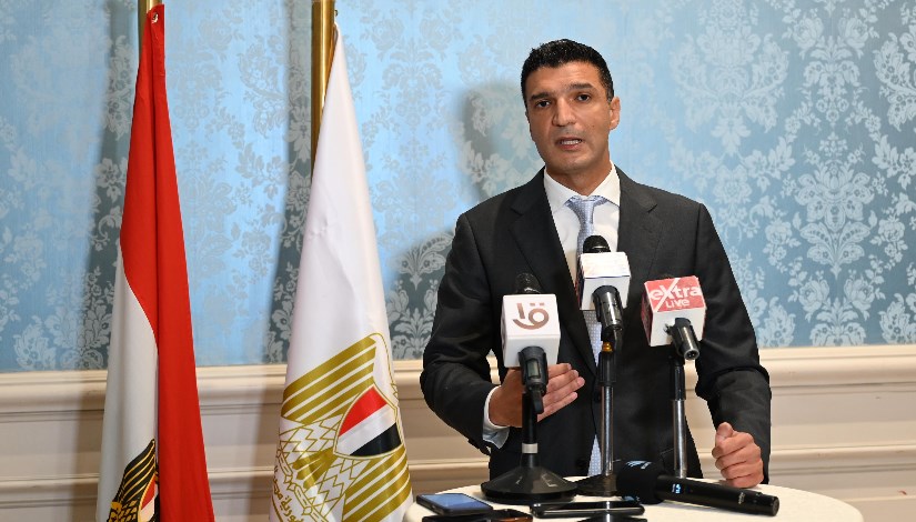 وزير الصناعة