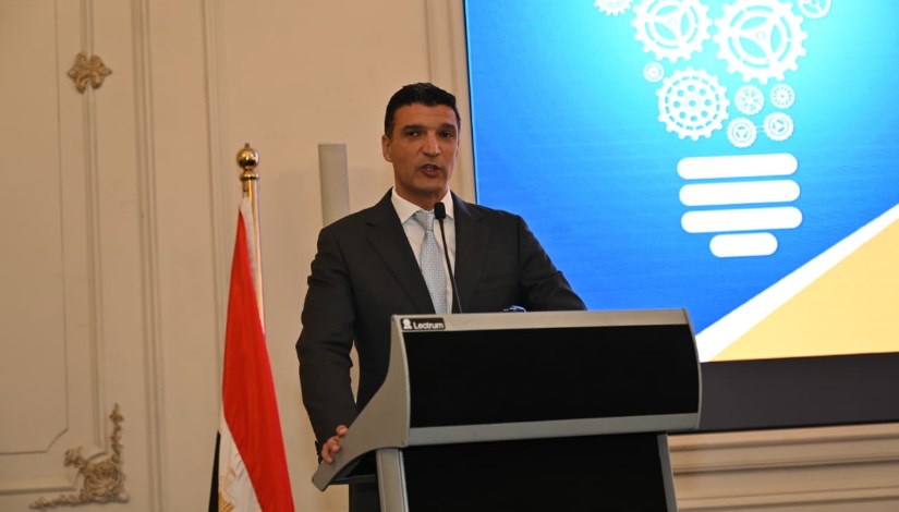 المهندس خالد هاشم، وزير الصناعة