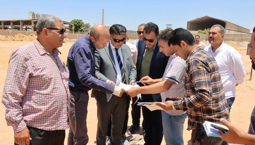 جانب من جولة قيادات الهيئة العامة للتنمية الصناعية