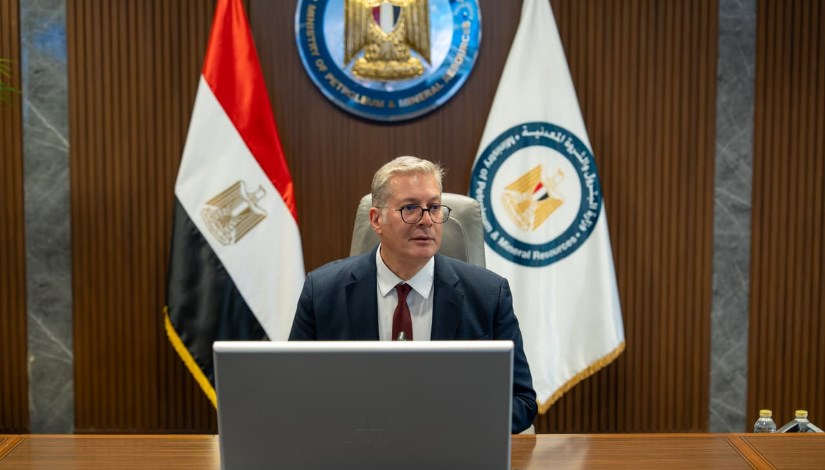  المهندس كريم بدوي وزير البترول 