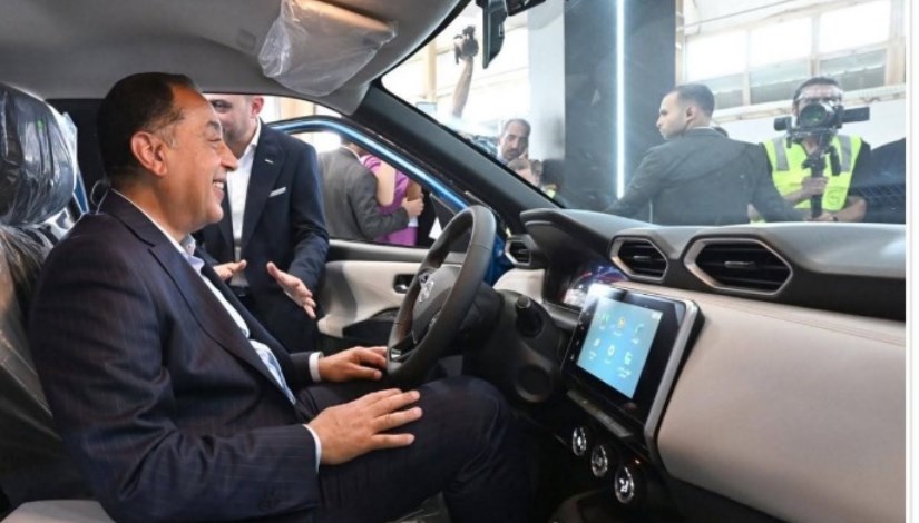 رئيس الوزراء يجري تجربة نيسان ماجنيت Nissan Magnite