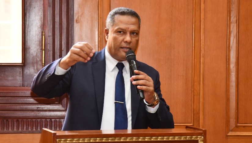 النائب محمد حمزة 