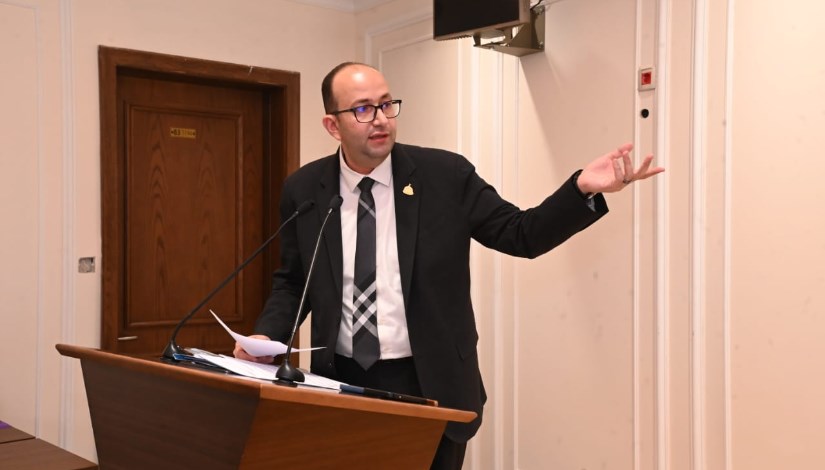 النائب عمرو عويضة