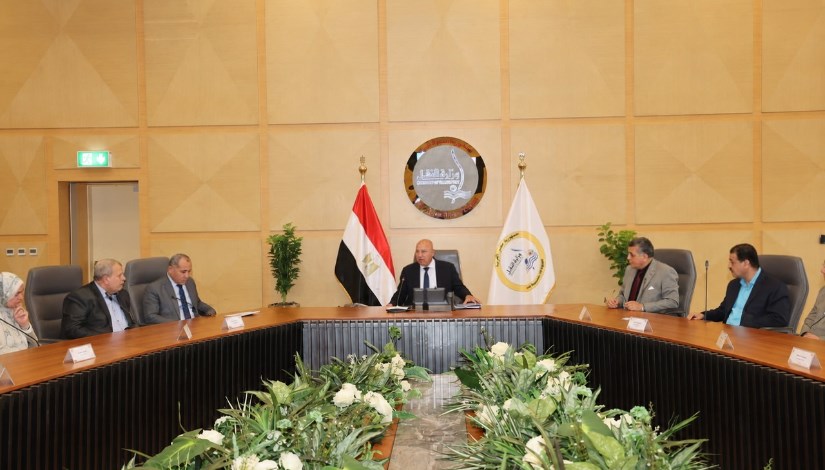 الفريق: كامل الوزير