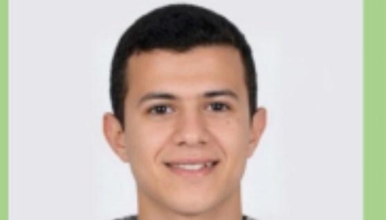 الطالب بدر محمود حسن