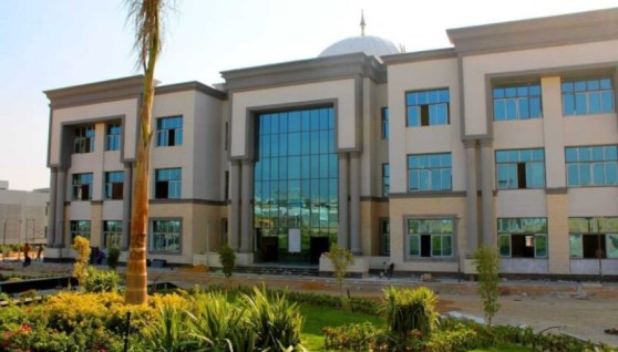 الجامعات الأهلية