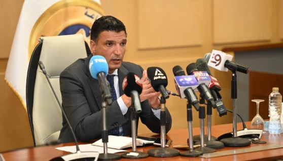 وزير الصناعة