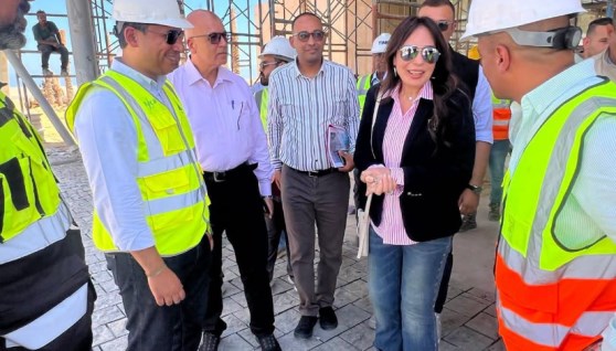 وزيرة الإسكان