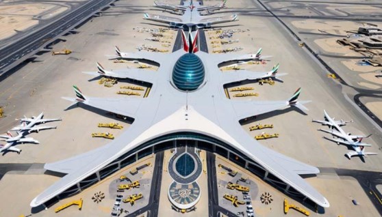 مطار دبى 