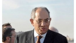 الدكتور يوسف بطرس غالي، وزير المالية الأسبق