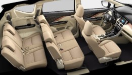 سيارة 7 راكب من الداخل
