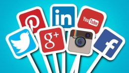 تطبيقات التواصل الاجتماعي