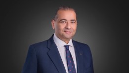 المهندس تامر المهدي الرئيس التنفيذي للشركة المصرية للاتصالات