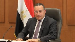 الدكتور عبدالعزيز قنصوة- وزير التعليم العالي والبحث العلمي