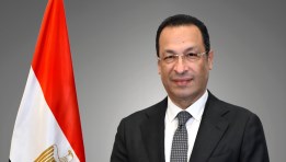 المهندس رأفت هندي وزير الاتصالات 