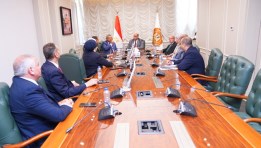 لقاء َوزير القوى العاملة 