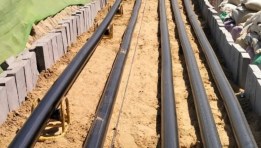 تركيب الخطوط الرئيسية المغذية لمحطة المياه  