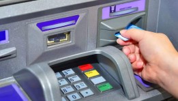 ماكينات الـ ATM
