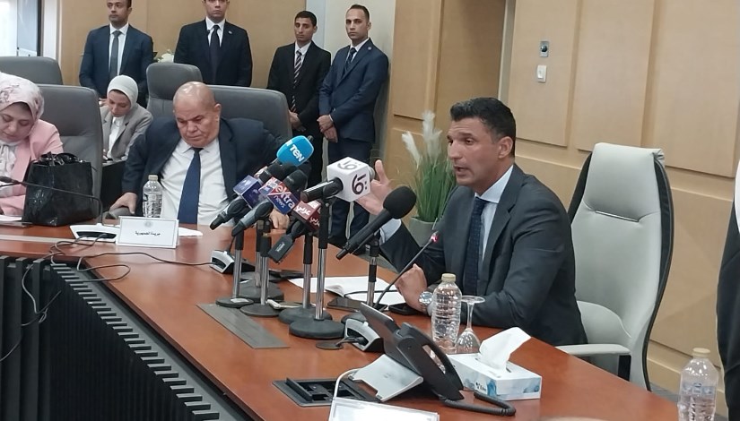 وزير الصناعة