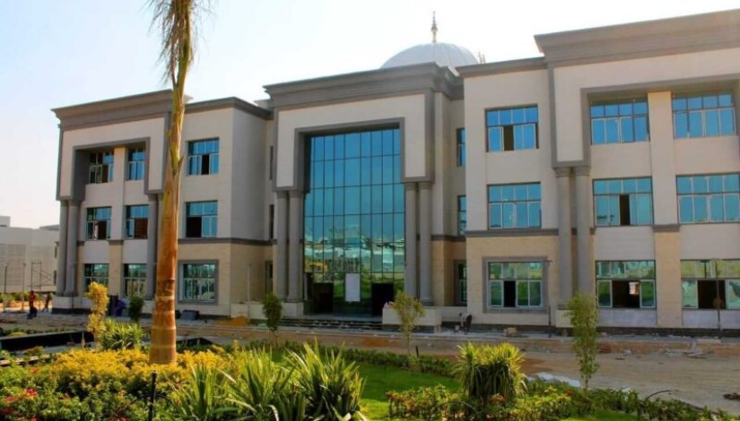 الجامعات الأهلية