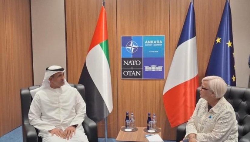 جانب من اللقاء وزيرة الجيوش والمحاربين القدامي الفرنسين ووزير الدولة الإمراتي 