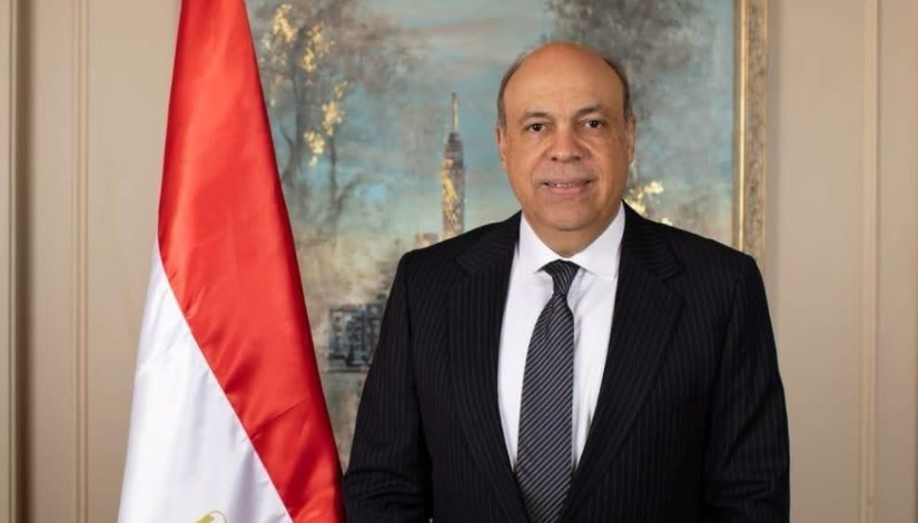 وزير الطيران المدني 