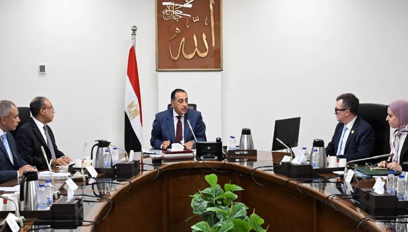 جانب من اجتماع رئيس مجلس الوزراء 