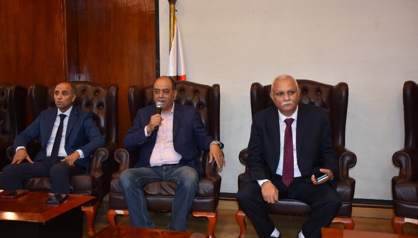 جانب من الاجتماع 