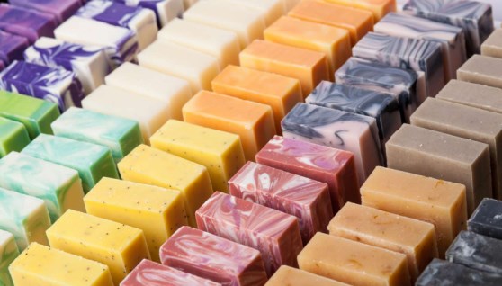 مصانع الصابون 