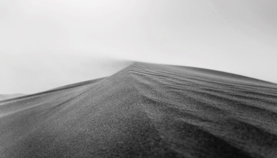 الرمال السوداء